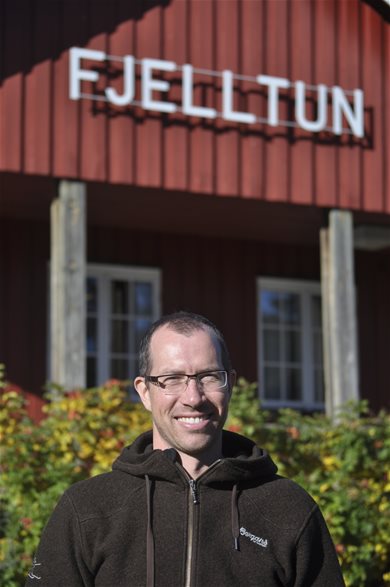 Velkommen: Daglig leder ved Fjelltun, Anders Gautefald Berg, ønsker nye og gamle gjester velkommen til Fjelltun i naturskjønne Gautefall. 
