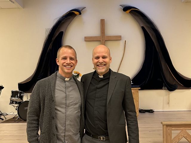 Pastorinnsettelse i Mortensrud 