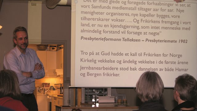 Frikirketorget på dialogturné