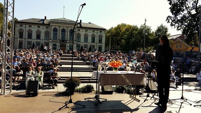Porsgrunn Frikirke på gategudstjeneste 