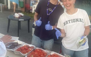 Hamburger på festival er en fast tradisjon 