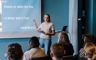 Seminar om familiegrupper, med Ingunn Magnus.